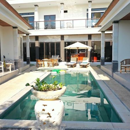 Villa Viking Jimbaran Extérieur photo